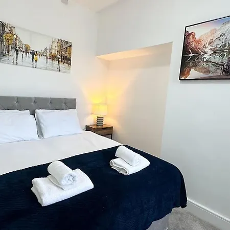 Addison Place By Blue Skies Casa de Férias *